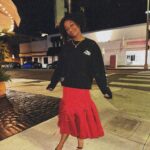 Freddie Ransome Instagram - r&b set closing song: pretty girl rock sweatshirt: @aptc3apparel dress: thrifted heels: @brandonblackwoodnyc
