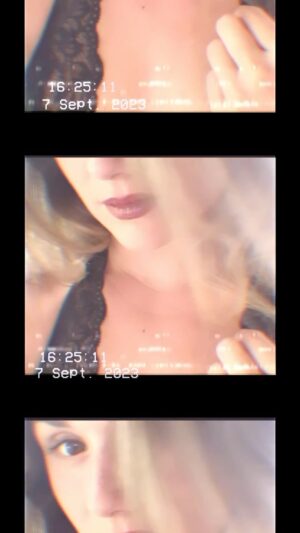 Frédérique Dufort Instagram - Selftape life 

Mettre une chanson de mon adolescence sur un extrait d’audition où je joue enfin une femme de mon âge …
DOUBLE CHECK ✔️✔️ 🎥

(Moment nostalgie : Tsé quand on écoutait des chansons sur nos Mp3 en se rendant à l’école pour se faire croire qu’on avait une attitude et se mettre dans le mood ✌🏻 cascada, avril lavigne, la trame sonore de la bataille du 2eme narnia - go find out 😂 - Aaaahh le bon vieux temps où c’était permis d’être malaisant/cringe à 14 ans 🥲)

C’était quoi TA chanson MP3 de cool kid?

#Selftape #CringeMaisCestMaJobAlorsJadooore  #2024CommenceFort #FilméEnSeptembre2023MaisGaaaaOnGerePasLesDelaisDeReponse  #ResteQue2008EtaitEpikAussi #ScuseLeThrowbackTactik