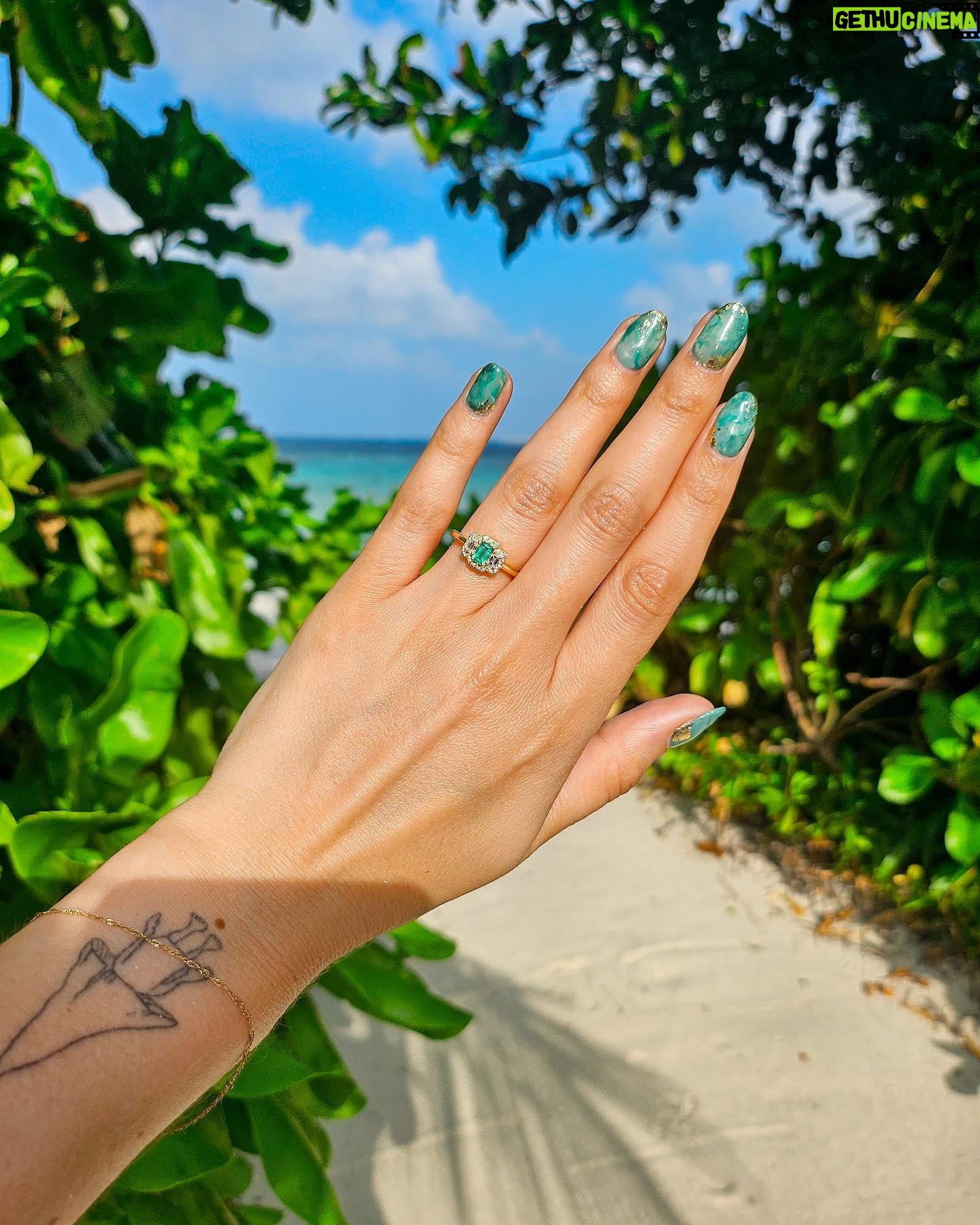 Freya Nightingale - 1 Million Likes - After 13 years we finally did it. We’re engaged! 💍