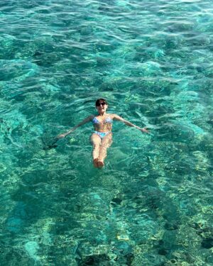 Freya Nightingale Instagram - Maldives numero uno 💖 

lol at 3rd pic xo