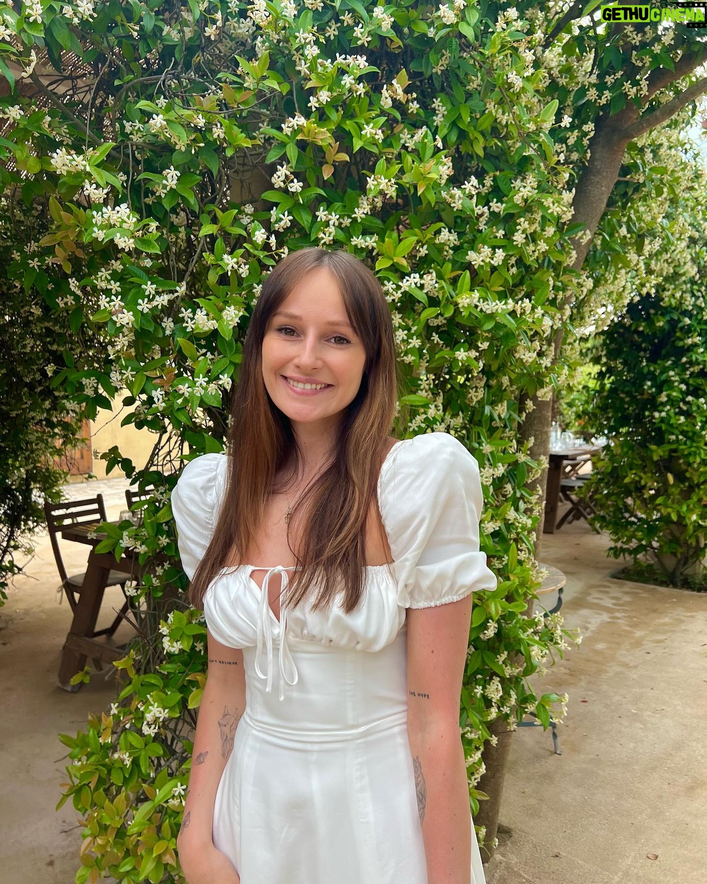 Freya Nightingale - 56.4K Likes - How I look at you after I’ve eaten your food when I said I wasn’t hungry