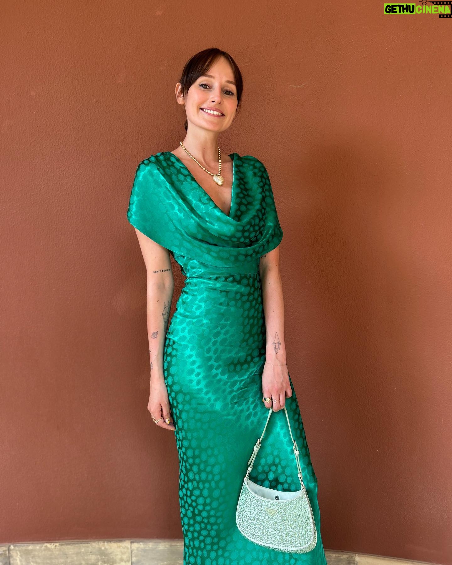 Freya Nightingale Instagram - I felt like a mermaid in this dress. I go by Ariel now 🧜♀️