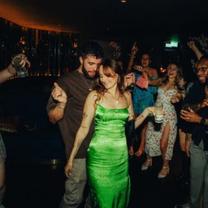 Freya Nightingale Instagram - Bitch I'm 30!!! These photos do not summarise the amazing night I had with my favourite people. I seriously have the best friends and the best boyfriend ever EVER 💙💚