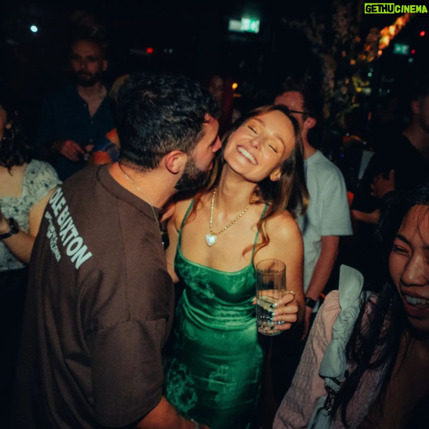 Freya Nightingale - 149.3K Likes - Bitch I'm 30!!! These photos do not summarise the amazing night I had with my favourite people. I seriously have the best friends and the best boyfriend ever EVER 💙💚