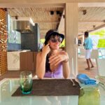 Freya Nightingale Instagram - I never want to leave 🌴 But I do be missing Twitch chat 💚