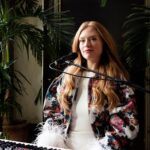 Freya Ridings Instagram - Weekends performed in wonderful Paris 🇫🇷❤️ What’s your favourite city to visit? 💫