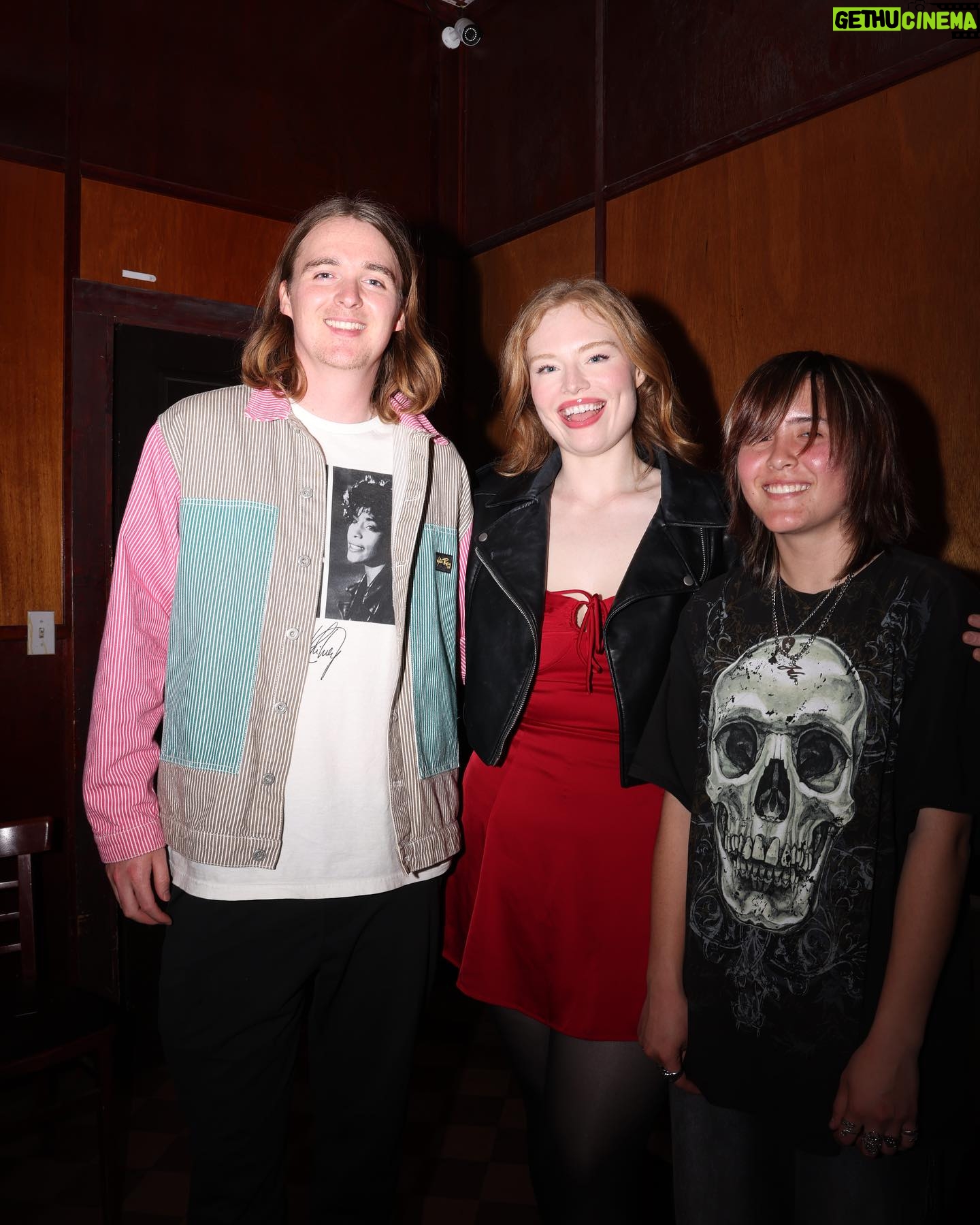 Freya Ridings Instagram - LA friends that was so beautiful ✨🌴Thank you so much to everyone who came to my May show at @hotelcafe III what a magical evening 🪄 ☕️ ❤️ !!! And a big thank you to my amazing support acts @ewanjphilips and @maemae who were incredible !!! Photo @asherhansow