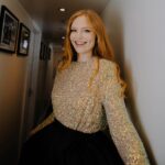 Freya Ridings Instagram - LA I’m so excited for my next @thehotelcafe May show and to have not one but two INCREDIBLE supports @ewanjphillips and @maemaemusic joining me on Thursday May 30th! I am truly honoured to be supported by such talented artists and we can’t wait to see you there. 🥰✨🎤 Photography Credits: @ellisha.jade @jackrobinson.photo @joehorridge @kellie.photo