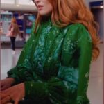 Freya Ridings Instagram - My version of @tompeterodell’s Sense’ performed at Stratford Station last year 🎹🚆 Tom Odell has always been one of my favourite artists ever 🎶 His music is just so beautiful and this song is one of my ultimate favourites 🥹✨ “