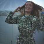 Freya Ridings Instagram – I LOVE a sequin dress 💃✨ Which one is your favourite? 🤩