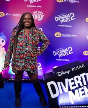 Fuega Instagram - A mami chegou grandona na pré estreia de Divertidamente 2 com o @saojoaodathay @disneybr
