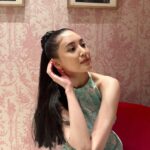 Fujii Karen Instagram - E-girls/Happiness 時代を思い出すロングポニーテール。✨早着替えの時に、髪の毛をロングにするという技 今思うと凄かったなぁ〜笑 どの髪型もたのしくてすき！