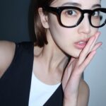 Fujii Karen Instagram - 最近眼鏡気分かも？ ブルーライトカットレンズ入れてます✔︎