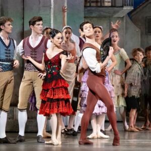 Fumi Kaneko Instagram - Fun moments captured in Don Quixote @royaloperahouse by @foteiniphoto from Saturday performance 🌹
Thank you so much for really heartwarming support in the audience last night🙏❤️ and I had so much amazing energy from this incredible company, every dancers on stage🔥 and as always, truly joyous to dance with @williambracewell 💕
#ballet #thankyou #grateful #joy #dance