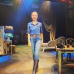 Funda İlhan Instagram – F⭐️…🪞 #theatre #homesweethome  #graciasalavida #venus #venera 🎭💜