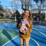 Funda İlhan Instagram - Ayy kalbimmm 💋💜✨ aklımda ➡️ Foxy 🕊️ dostlar