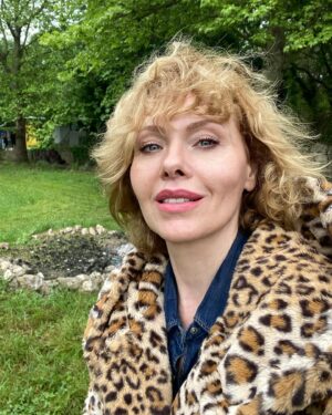 Funda İlhan Instagram - HER BİLGELİK , KARANLIKTAN KORUR …♾️✨🌟HER KARANLIK BİLGELİKLE ALT EDİLİR. ♾️🌟🫎 #1mayıs 🦌 🐆🦅 Kut’ lu olsun . ✨