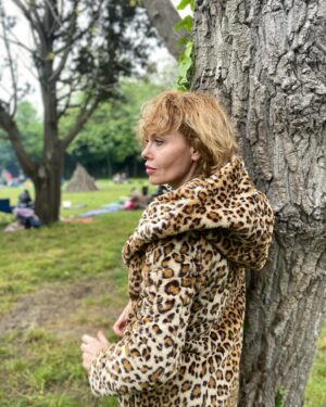 Funda İlhan Instagram - HER BİLGELİK , KARANLIKTAN KORUR …♾️✨🌟HER KARANLIK BİLGELİKLE ALT EDİLİR. ♾️🌟🫎 #1mayıs 🦌 🐆🦅 Kut’ lu olsun . ✨