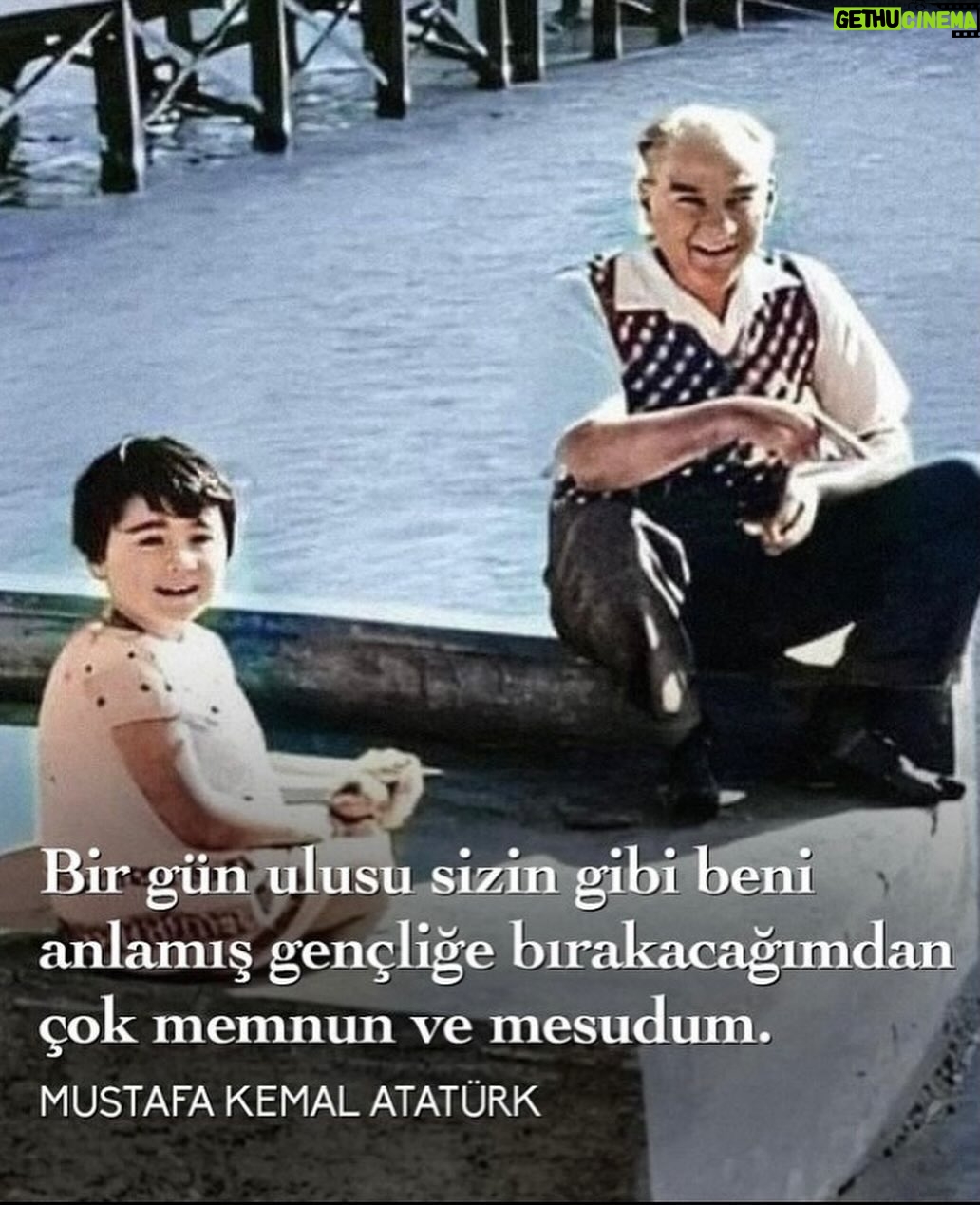 Funda İlhan Instagram - Derin saygım derin sevgimle Atam 🇹🇷 #atatürk #23nisanulusalegemenlikveçocukbayramı kutlu olsun 🇹🇷