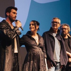 Funda Eryiğit Instagram - Boğa Boğa dün akşam ilk kez @istanbulfilmfestivali_ ‘nde seyirciyle buluştu. izleyicisi bol olsun! ✨

bu akşam ve her zamanımız için şahane @pinaraytas ‘a; ilgileri ve nezaketleri için @edagungor1 @museumoffineclothing ‘e ve @rafaelindiana ‘ya kucak dolusu teşekkürler♥️