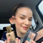 Funda Güray Instagram - Bu reelda ürün yerleştirme bulunmaktadır kfkfkggjjj tabelalara beste yapan sevgilim beyle road tripte birlikte hazırlanalım dedim 😬 Estee lauder double wear desert beige fondöten Kapatıcı note collagen concealer Pastel eyeshadow palette so in love Flormar matte eyeliner Pastel eyebrow maskara blonde21 Panorama maskara Maybelline master bronze Estee lauder 420 rebellious rose #reklam #reeloftheday #makeuptutorial