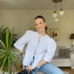 Funda Güray Instagram - Siz de bu beden bana olmaz ama bir ihtimal diye aldığınız birşey oldu mu? Benim evet 🫠 etek olmadı terziyeee ama genel olarak aldıklarımı bi sevdim Hangisi en favori kombinin oldu ?? 💕 #oodt #reeloftheday #outfits