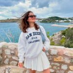 Funda Güray Instagram - Favorinizi almaya geldim 💕 hangisi?? #oodt #photooftheday #stylish