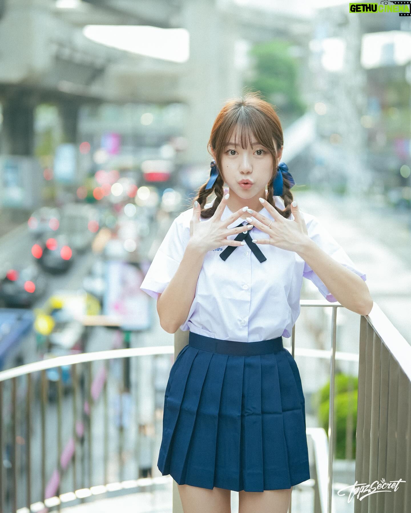 Furby Chen - 2.9K Likes - -
好討厭星期一ㄛ
不想去學校上課啦😫
🤣🤣🤣🤣🤣
在泰國換制服玩一天很開心
請等等我的影片🤩
📷 @topzsecret
謝謝阿福的朋朋來幫我拍照🤭