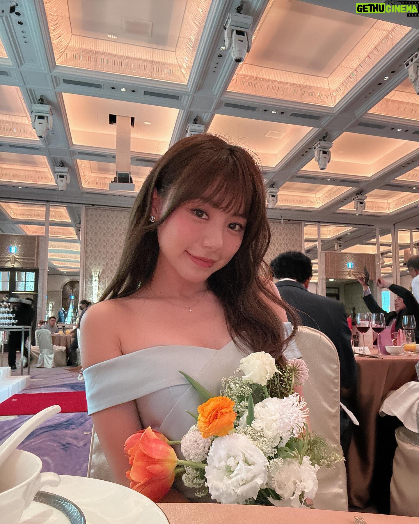 Furby Chen - 5.7K Likes - -
豬寶寶的婚禮💍
妳根本是美麗的韓星👰🏻♀️
時光飛逝 就這樣認識15年了🫣
一起玩小孩的時候還是覺得很驚人🙂
真的不可能
我昨天還在讀高中
今天妳就結婚了
?????
這時間錯亂是誰的問題😗