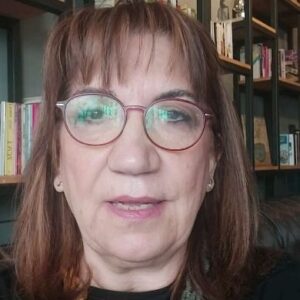 Füsun Demirel Instagram - @migrantinnenverein_dortmund 
@katakombentheater 
@akm_essen 
19 MAYIS SAAT 18.00 
KOCAMI GÖMME TÖRENİ