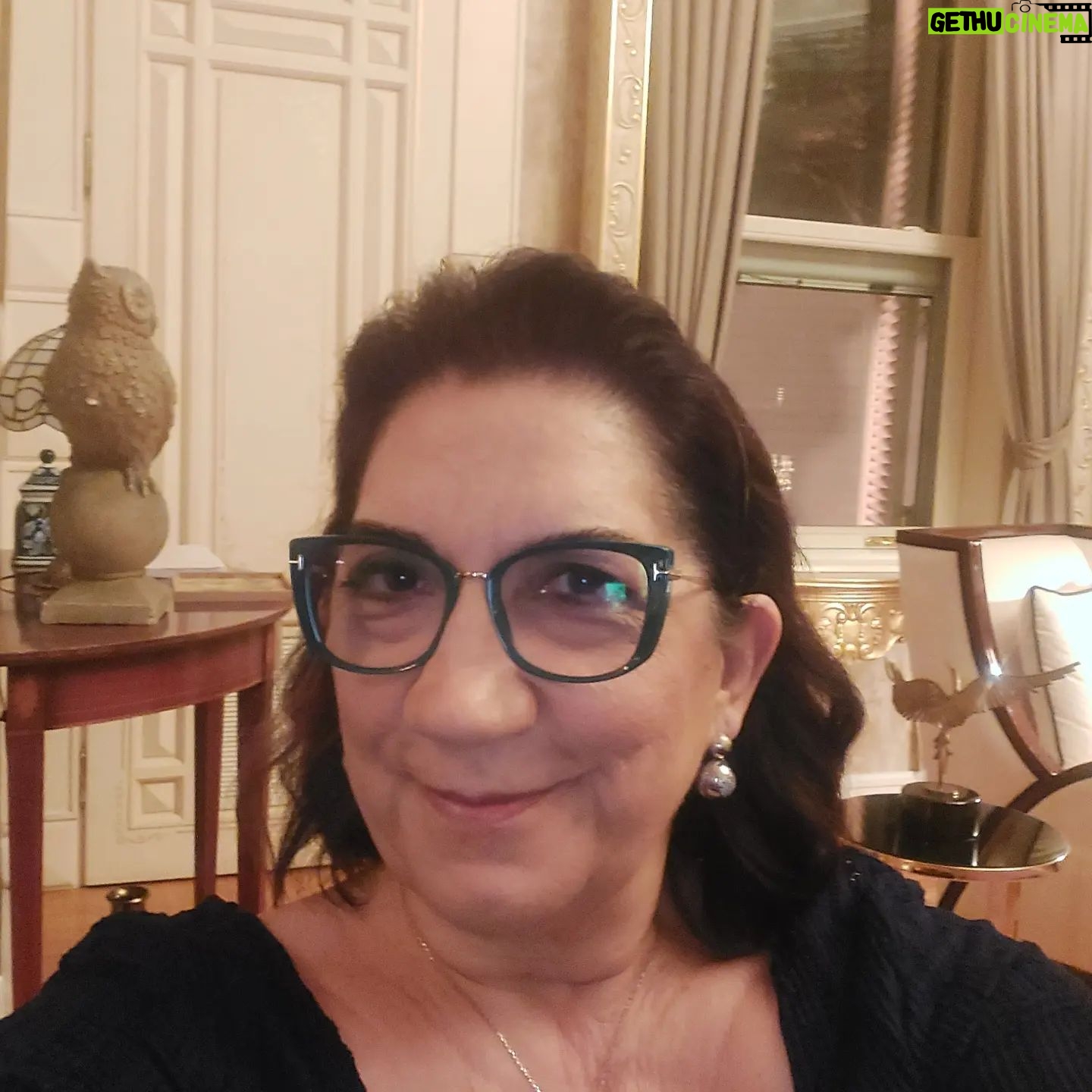 Füsun Demirel - 6.4K Likes - AYSEL! AHH AYSEL! AH, DELI KADIN !
KIR ŞU ZINCIRINI BE AYSEL! SEN BIR ERKEGE MUHTAC FALAN DEGILSIN!
CESARET AYSEL,CESARET!🦋🦋🦋🦋
@copadamtvdizi 💙@startv 💙