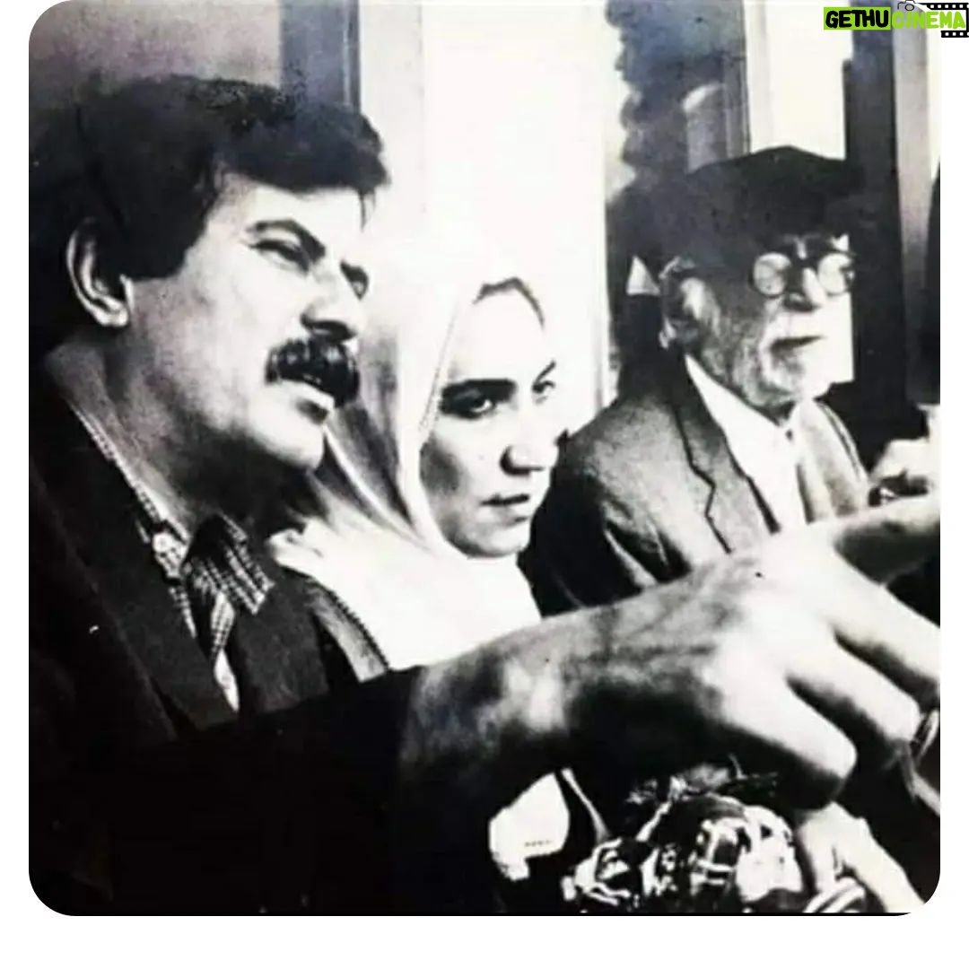 Füsun Demirel - 3.5K Likes - Bir Küçük Bulut reji : @faruk.turgut.73113 yapım:
Uzman film senaryo : @cemalsan #tarıkakan #osmanalyanak
Sene 1990 olabilir. En sevdiğim projelerden biridir. 🎥🎞📽🎬 #nostalji