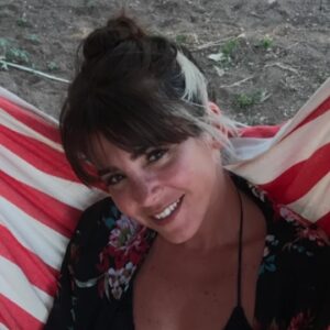 Gökçe Eyüboğlu Instagram - Sondan başa…(bu son🤍)
bi’ önceki postta Ceyda’yı unuttuğumu sanmanız üzdü😇10B📍 kıymetlimdir♥️