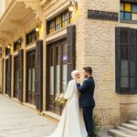 Gözde Akyıldız Instagram – Sevgili Gözde ve Yunus çiftimizle İstanbul’un nefes kesici sokaklarında gerçekleştirdiğimiz unutulmaz fotoğraf çekimini paylaşmaktan heyecan duyuyoruz!✨ 
Pera Palas’tan Taksim’e, Taksim’den Şişhane’ye, Şişhane’den Haliç köprüsü’ne kadar İstanbul’un eşsiz atmosferinde aşk dolu bir yolculuğa çıktık🕊️
İstanbul gibi bir şehirde aşkınız daima büyüsün! İçinizdeki keşfedilmemiş sokakları bulmanız dileğiyle🤍 
@akyldzgzde & @alryns__ 

Gelinlik: @houseofzarif 
Makyaj ve türban tasarım: @gizemyolcustudio 
Aksesuar: @gizemyolcustudio 
Gelin buketi: @rosebellaflowers 

#gelinçiçeği #gelindamat #dugunfotografcisi #düğünfotoğrafçısı #gelinbaşı #gelinlik #gelin #gelinbuketi #gelindamatpozları #düğün #düğündavetiyesi #gelinbaşı #türbantasarımı #dışçekim #düğünklibi