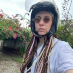 Gözde Cığacı Instagram - 🥥 #whatever #bali #indonesia #youngcoconut #handmade #temple Rasta ve örgü @rastaisleri 🤍 Çantam @hope.fuldreams