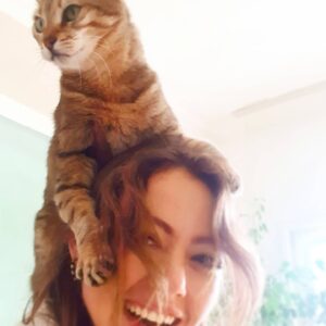 Gözde Kaya Instagram - Oyun arkadaşım Gina👾