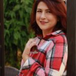 Gülçin Hatıhan Instagram – Çay var, içersen.. Ben var, seversen.. İyi haftalar olsun hepimize. ♥️
.
.
📸 @aslisamat