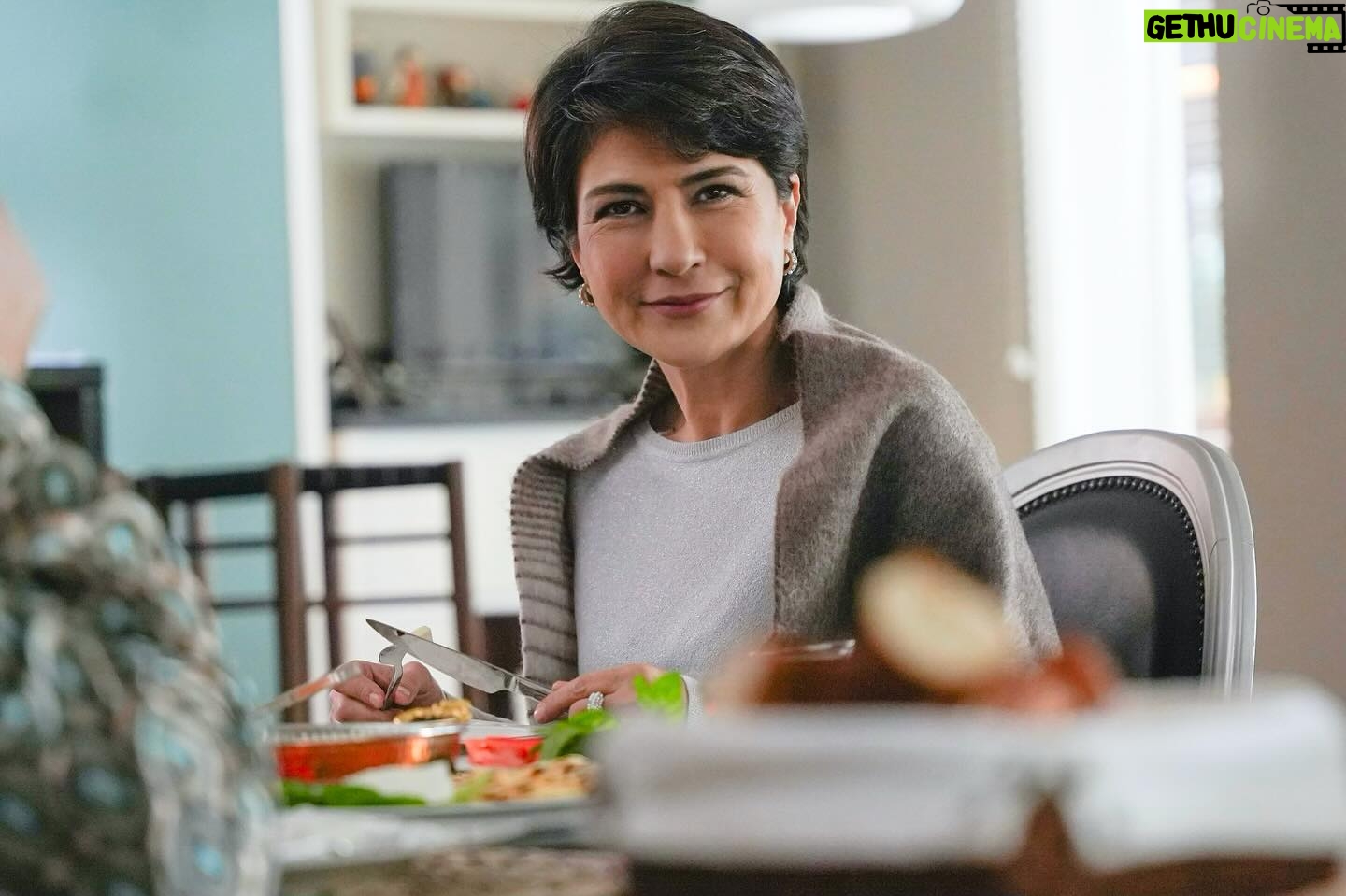 Gülçin Hatıhan Instagram - Bu akşam gözümün nuru Bambaşka Biri, 12. bölümü ile huzurlarınızda olacak. Kavuşmak, hasret gidermek üzere ♥️ @bambaskabiridizi @foxturkiye @timsandb 📸 @sametcelepoglu 🙏