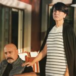 Gülçin Hatıhan Instagram – Sadece saatler kala sizinle tekrar heyecanımı paylaşmak isterim. İnanılmaz güzel bir ekip, muhteşem bir reji, harkulade bir senaryo. Umarım yolumuz uzun ve bol alkışlı olur. Sizin fikirlerinizi de çok merak ediyorum. Seyredince yazar mısınız? Hepsini okuyacağım. 🙏♥️🙏♥️🙏♥️ @bambaskabiridizi @foxturkiye @timsandb @muttalipmujdeci @neslihanyesilyurt @uguruzunel @polenemre @handemiyy 🤩🤩🤩🤩🤩🤩