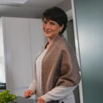 Gülçin Hatıhan Instagram - Bu akşam gözümün nuru Bambaşka Biri, 12. bölümü ile huzurlarınızda olacak. Kavuşmak, hasret gidermek üzere ♥️ @bambaskabiridizi @foxturkiye @timsandb 📸 @sametcelepoglu 🙏