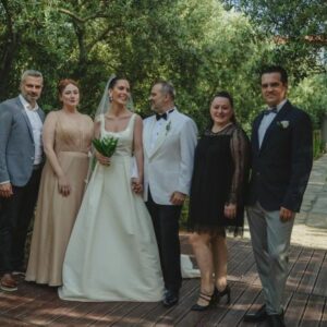 Gülçin Santırcıoğlu Instagram - Rüya gibi bir düğün.. Peri kızı gibi bir gelin... Muhteşem bir gece.. Yaşasın aşk @melekgencer  @eralp.vardar  @yesimysm  @okankaros @utkubsyzc @odurla