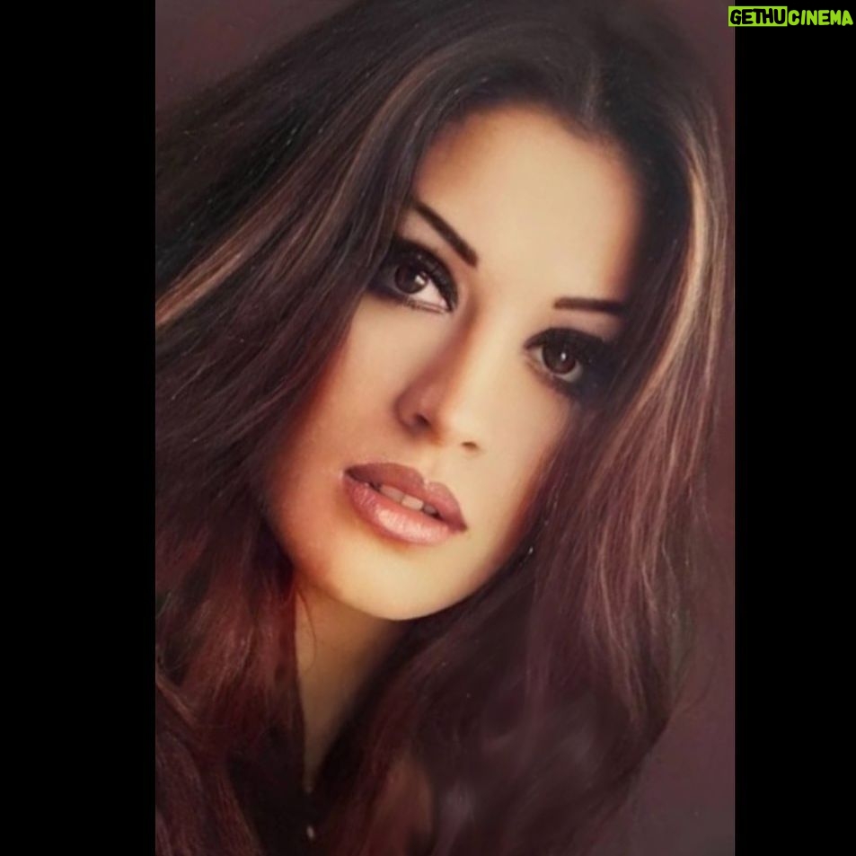 Gülşen Bubikoğlu - 6.9K Likes - Nostalji