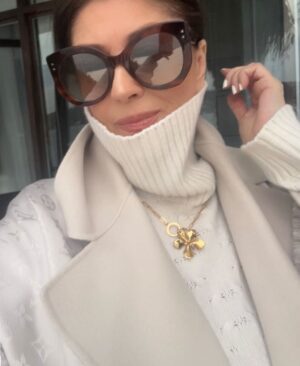 Gülşen Bubikoğlu Instagram - Bugün kendim…😍