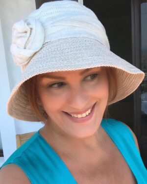 Gülşen Bubikoğlu Instagram - Güzel bir yaz günü.. bahçede biraz D vitamini ☀️✨