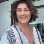 Gülşen Bubikoğlu Instagram - Bahçenin güzel kokularıyla sabah mahmurluğu … güzel bir kahve..