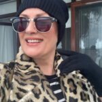 Gülşen Bubikoğlu Instagram – Bir ara hava çok soğumuştu ..😊