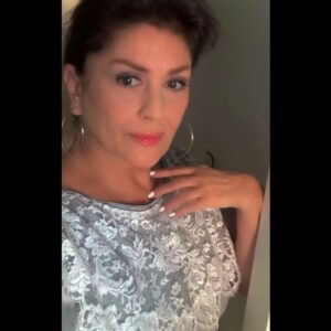 Gülşen Bubikoğlu Instagram - Biraz moral 😊✨