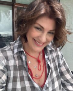 Gülşen Bubikoğlu Instagram - Kendime ait saatler 😍