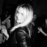 Gül Gölge Instagram - #party #perapalas #pilevneligallery #alielmacı #14.01.2023 @gulgolge_ #gulgolgesaygi #gülgölge Fotoğraf: @lottermannfuentes @pilevneligallery @yontemcomm #pilevneligallery #pilevneli #singlecircle #tekefsane @alielmaci
