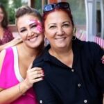 Gülden Avşaroğlu Instagram - Başımın tacııı Annemin doğum günü 🍀 şükürler olsun aldığın nefese 🤲🧿🧿🧿